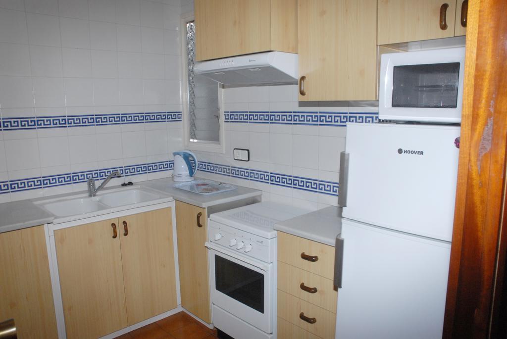 Apartaments Bonaventura 7 シッチェス エクステリア 写真