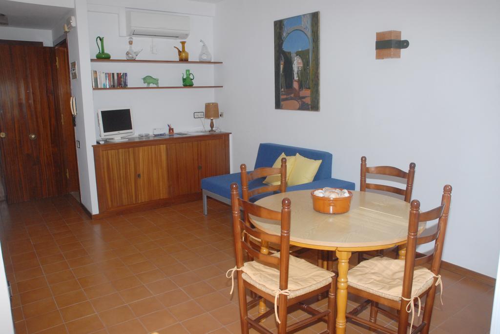 Apartaments Bonaventura 7 シッチェス エクステリア 写真